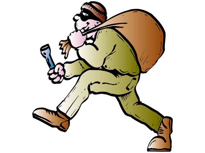 नेताकै घरबाट चोर्ने चोरहरुका पनि चोर २ महाचोर पक्राउ