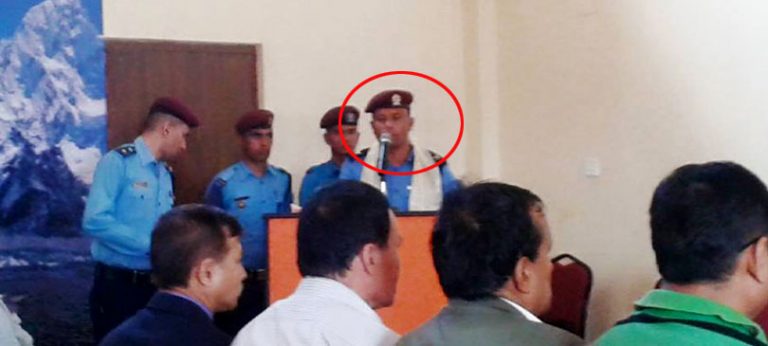 भैँसेपाटीमा बसेर सुन्दर बिनाको श्यामलाइ सघाउने पण्डित पक्राउ