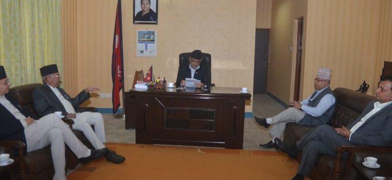 प्रचण्डलाइ खवरदारी गर्न एमाले नेताहरुको बालुवाटारमा लावालस्कर