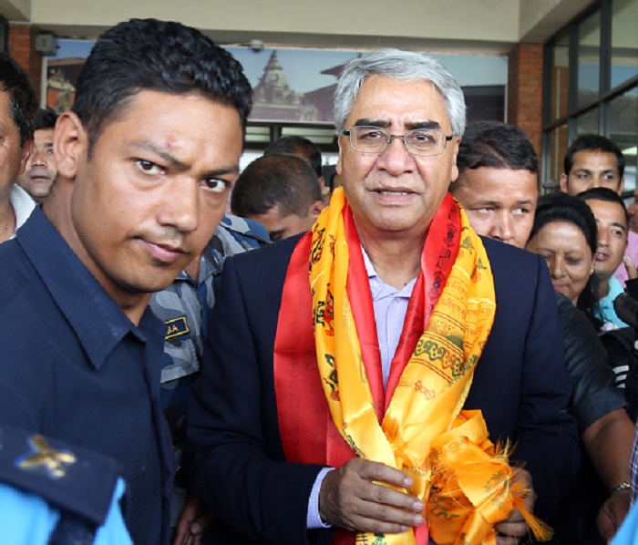 इलाकालाइ गाँउपालिका बनाउने देउवाको दाउ