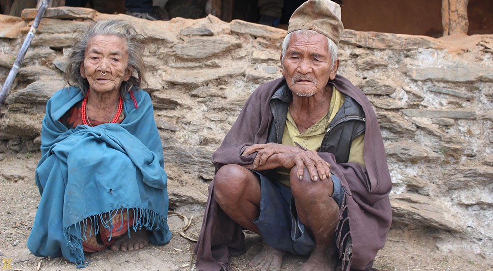 आज बुढापाकाहरुको दिन