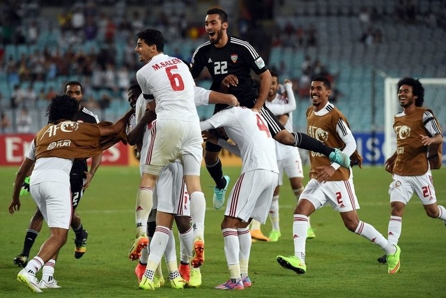 विश्वकप खेल्न घमासान् भिडन्त