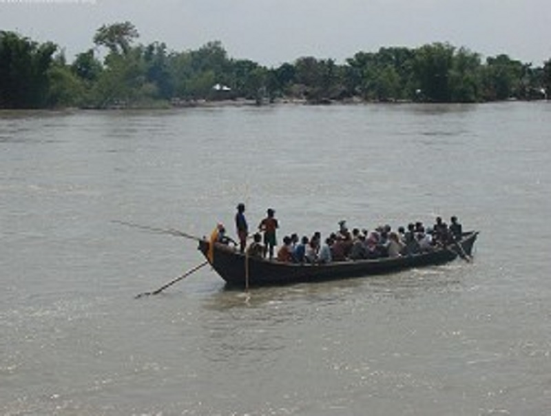 ९ जना बेपत्ता भएपछि रोकिएको डुंगा सञ्चालन सप्तकोशीमा फेरि सुचारु
