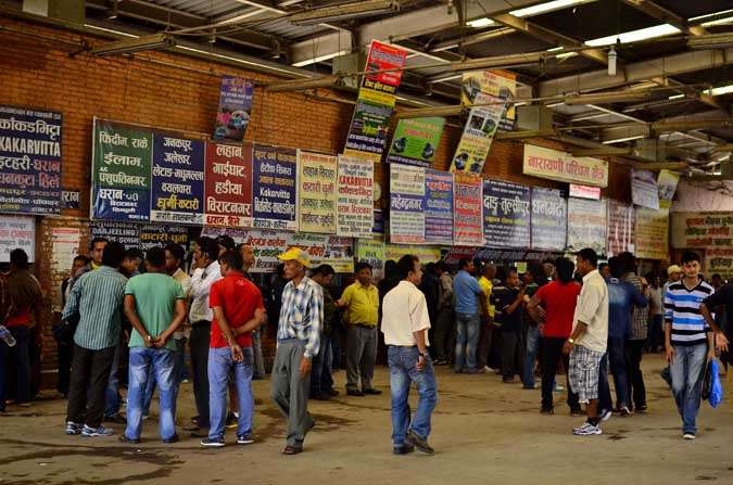 दशैँ मुखैमा,घर जाने टिकटको ठेगान छैन