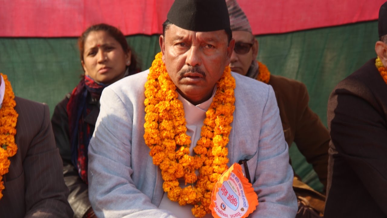 चुनाव तोकिएकै मितिमा हुन्छ – मन्त्री गिरी