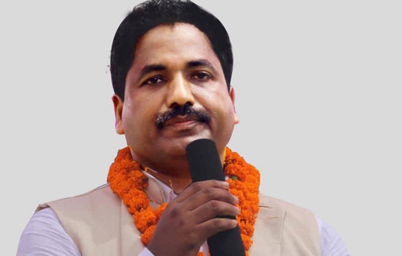 प्रचण्डले झुक्याएर मेराे हस्ताक्षर लिएर दुरूपयाेग गरे : शहरी विकासमन्त्री साह
