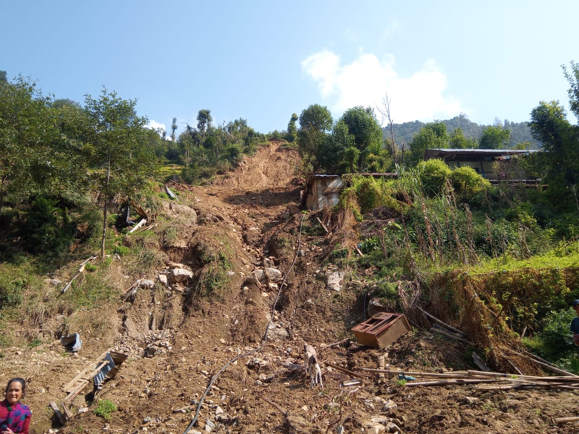 बाढीपीडित पुनर्वास नहुँदा टहरामा बित्यो दसैँतिहार