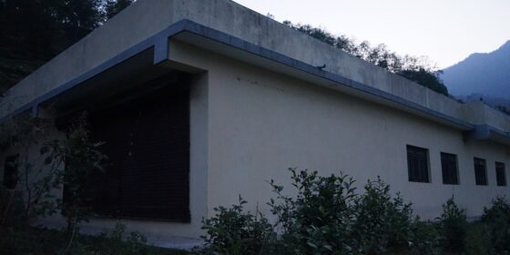 करोडौँ खर्चेर बनाएको पालिकास्तरीय अस्पताल भवन प्रयोगविहीन